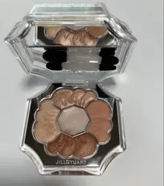 JILL STUART ドレスドブルーム アイズ 03 アイシャドウのサムネイル