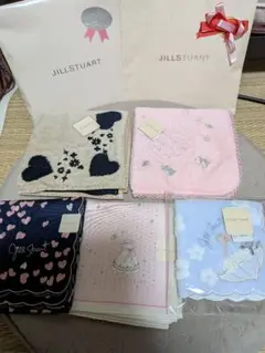 新品◆JILL STUART◆ タオルハンカチ普通のハンカチ５枚セット売りです。