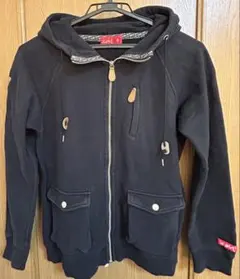 Item thumbnail for item 52531527-4b51-450d-859b-c37f1cb925ab