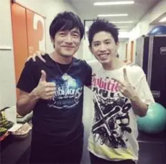 ONE OK ROCKワンオクロックAmbitionsTOUR Tシャツ