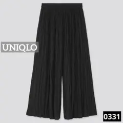 i*o様 0331 UNIQLO ワッシャーサテンスカートパンツ ブラック
