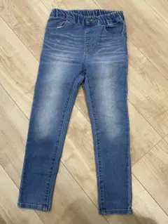 Item thumbnail for item 1c15610e-d3fb-47bf-950c-4812f18e158a