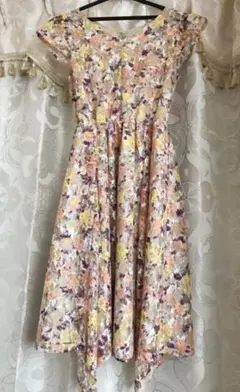 総レース！！春夏ワンピース値下げ