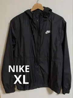 【新品】ナイキ　Nike ウィンドブレーカー　ランニング　シャカシャカ NIKE ナイキ ウインドブレーカー シャカシャカ ランニングウェア 新品