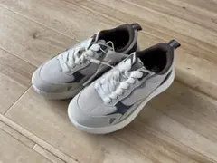 ZARA スニーカー サイズ33 ホワイト/グレーのサムネイル