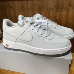 Air Force 1 LV8 2 (GS) レディースサイズ25センチ