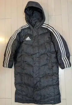 adidas フード付き黒ダウンベンチコート　キッズ130cm