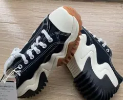 新品未使用タグ【韓国限定】CONVERSE ランスターモーション25,5cm男女