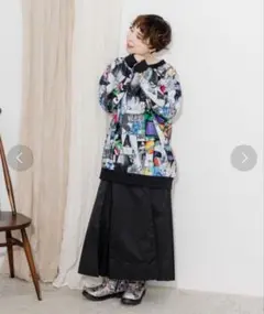 タグ付き・新品　大花柄刺繍 プリーツ切替スカートのサムネイル