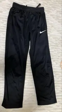NIKE ドライフィットパンツ　キッズM140㎝〜150㎝