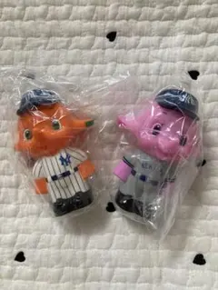 新品　サトちゃん ニューヨークヤンキース コラボ 貯金箱　2体セットのサムネイル