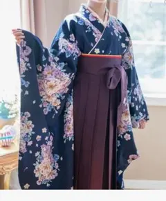 花柄着物と袴セット　160サイズ