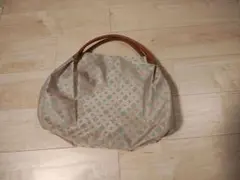 ラシット　大きめバック