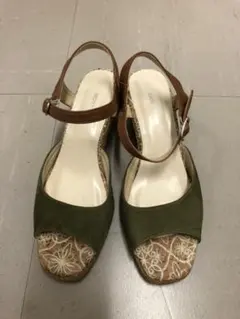 Item thumbnail for item 4d9a8041-6d35-4a48-87e4-89a230dc4320