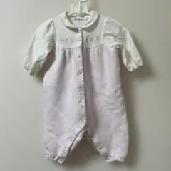 ファミリア　ピンクのロンパース・カバーオール