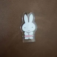 サンリオ ハローキティ キャシーちゃん ピンバッジ1997製 希少 - メルカリ