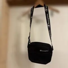 Champion サコッシュ ショルダーバッグのサムネイル