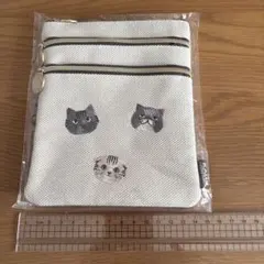 KALDI 猫刺繍 3段マルチポーチ