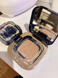 クレ・ド・ポー ボーテ タンクッションエクラ ルミヌ　オークル00