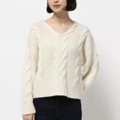 DEICY ビッグケーブル編みニットホワイトプルオーバーセーターデイシー