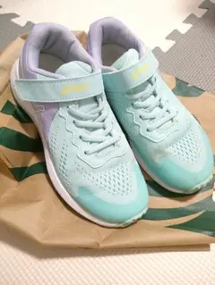 ASICS キッズスニーカー 20cm