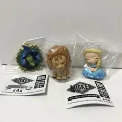 肩ズンFig. ウィキッド永遠の約束 グリンダ ライオン エルファバ チャーム