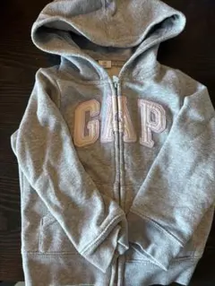 GAP グレー ジップアップパーカー 3歳用