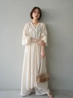 【AUBREY】 【セット】キャミソールワンピース+コードレースドレス AUBREY】 【セット】キャミソールワンピース+コードレースドレス