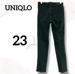 ユニクロ　デニムパンツ　ジーパン　２３　美品　黒　細身　着回し　ストレート