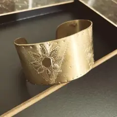【真鍮 加工極太バングル】ハンドメイド一点物