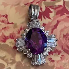 ヴィンテージ　天然石　アメジスト　銀色　シルバー　ペンダント　ネックレス　ヘッド