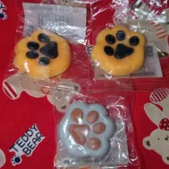 ぷにぷに肉球　スクイーズ3点セット