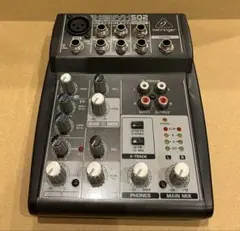 Item thumbnail for item b6ccf9e5-2088-4531-9759-1c158b239f44