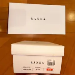RANDA ビジュー付きポインテッドトゥフラットシューズ(黒・25cm)
