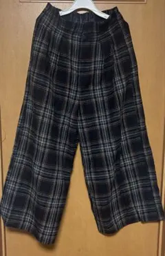 earth チェック柄 ガウチョパンツ Mサイズ ネイビー系