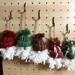 【クリスマスオーナメント】北欧風毛糸のサンタさん　4→5個セット★１個増量中★
