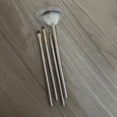 メイクブラシセット 4本のサムネイル