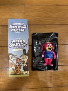 Johnny's Weird Collections Pocket