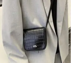 Item thumbnail for item b4dec559-74ae-423d-a35e-652b56b0e4c9