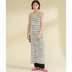 RayBEAMS プリーツプリント Vネック ワンピースのサムネイル
