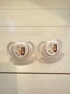 コンビ　combi おしゃぶりのサムネイル