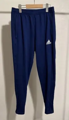 アディダス トレーニングパンツ メンズ　レディース可