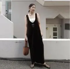 anuke Velour Uneck Onepiece