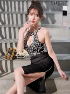 刺繍入りタイトフィットナイトドレス