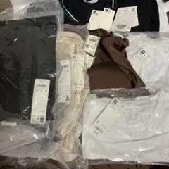 【未使用】ユニクロ GU VIS 女性下着　Tシャツ　ポロセーターなど　9点