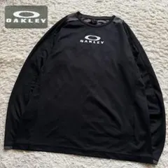 OAKLEY センターロゴ 速乾 長袖Tシャツ ロンT ゲームシャツ 黒 Y2Kのサムネイル