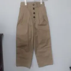 GU ベージュ ボタン付き ワイドパンツ（未使用）