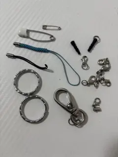 Item thumbnail for item c9e81e8f-9578-4719-852d-63058a1b06a1