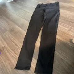 UNIQLOマタニティパンツ Mサイズ