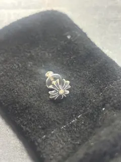 【最終値下】新品クロムハーツ ピアス片耳NO2 STUD PLS 最終値下】新品クロムハーツ ピアス片耳NO2 STUD PLS - メルカリ